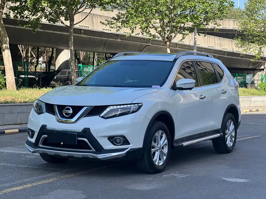 Nissan X-Trail 2016