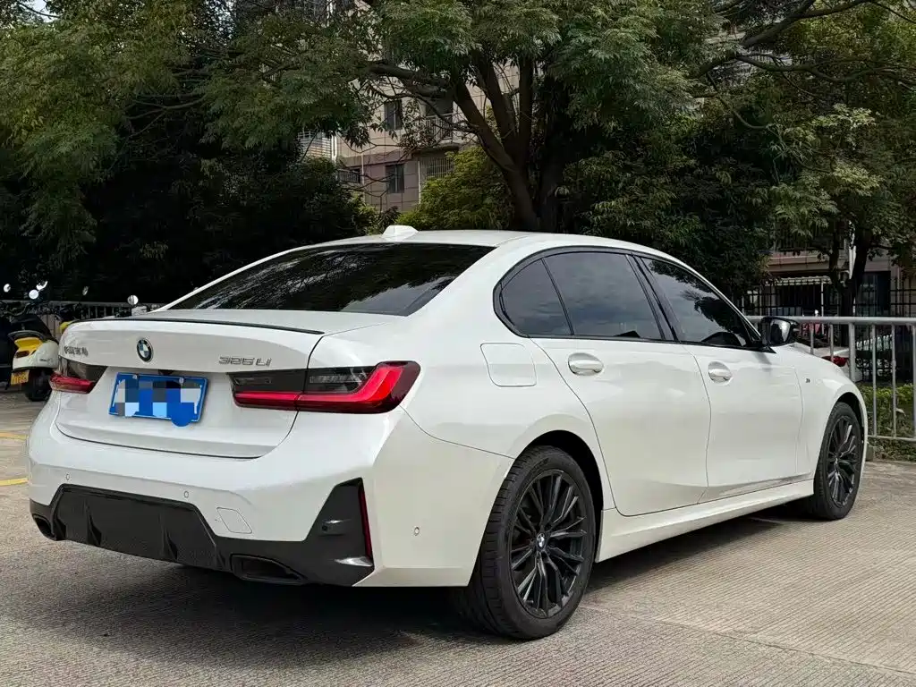 BMW 3 Series — миниатюра 7