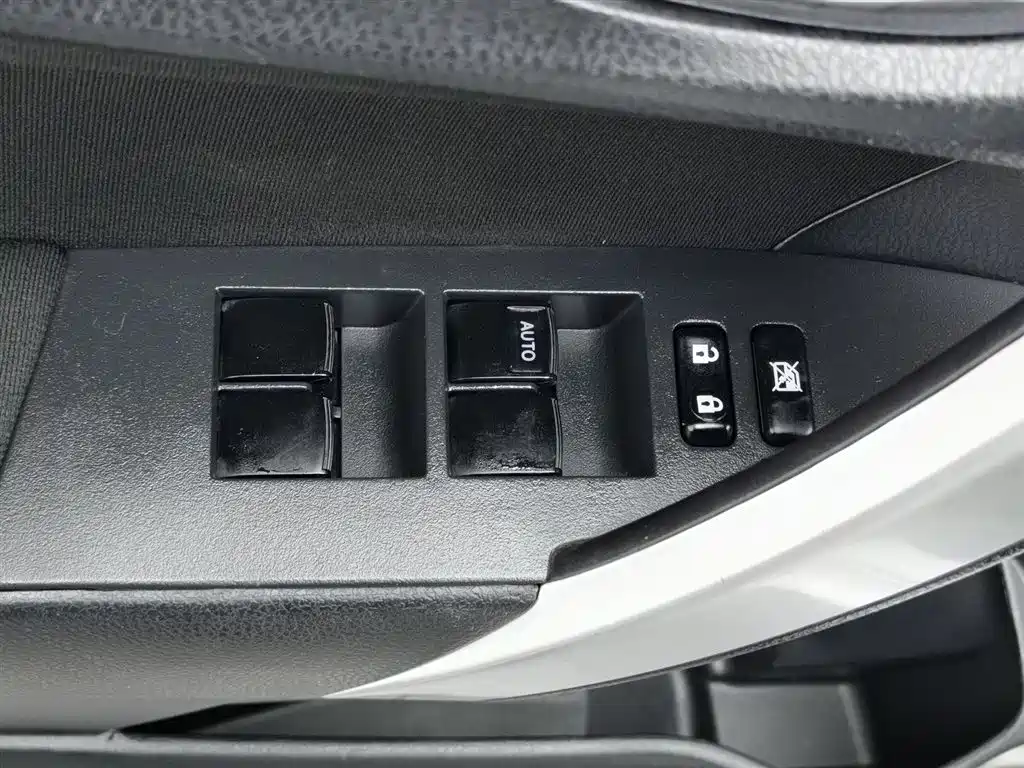 Toyota Corolla 2017 1.6L MT GL