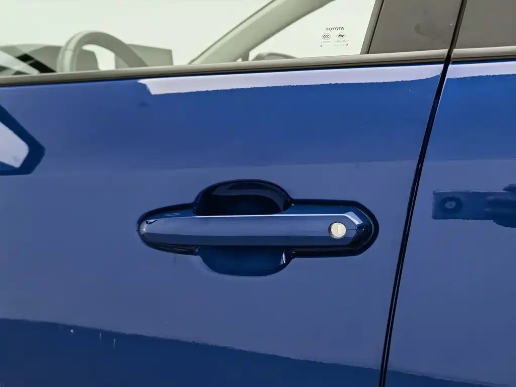 Toyota Wildlander New Energy — миниатюра 18