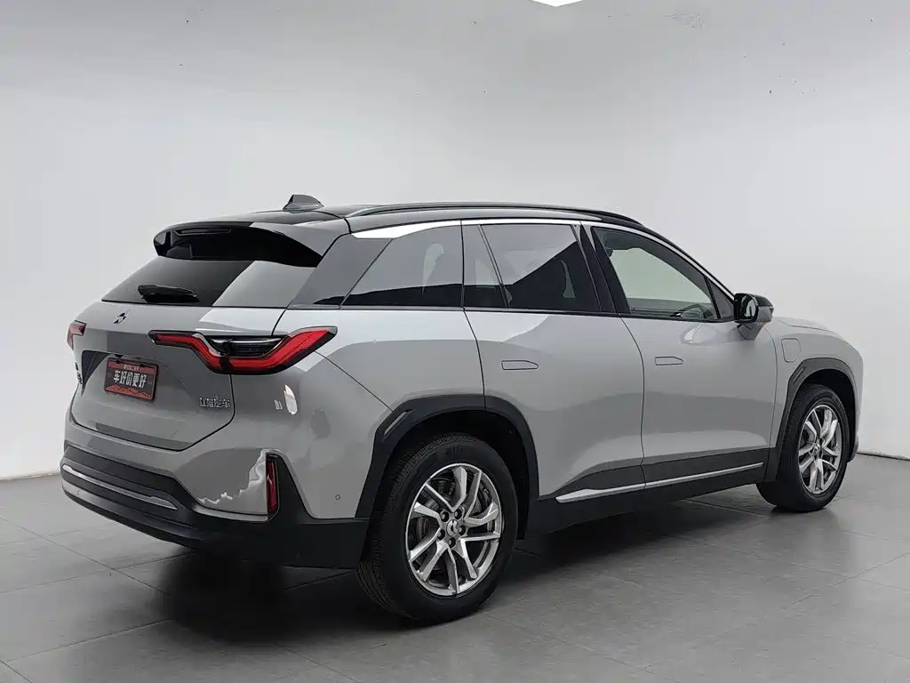 NIO ES6 — миниатюра 2