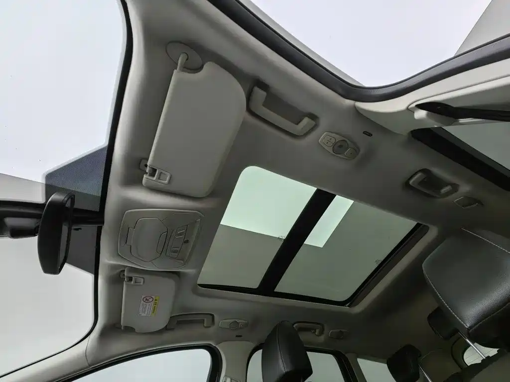 Ford Kuga — миниатюра 14