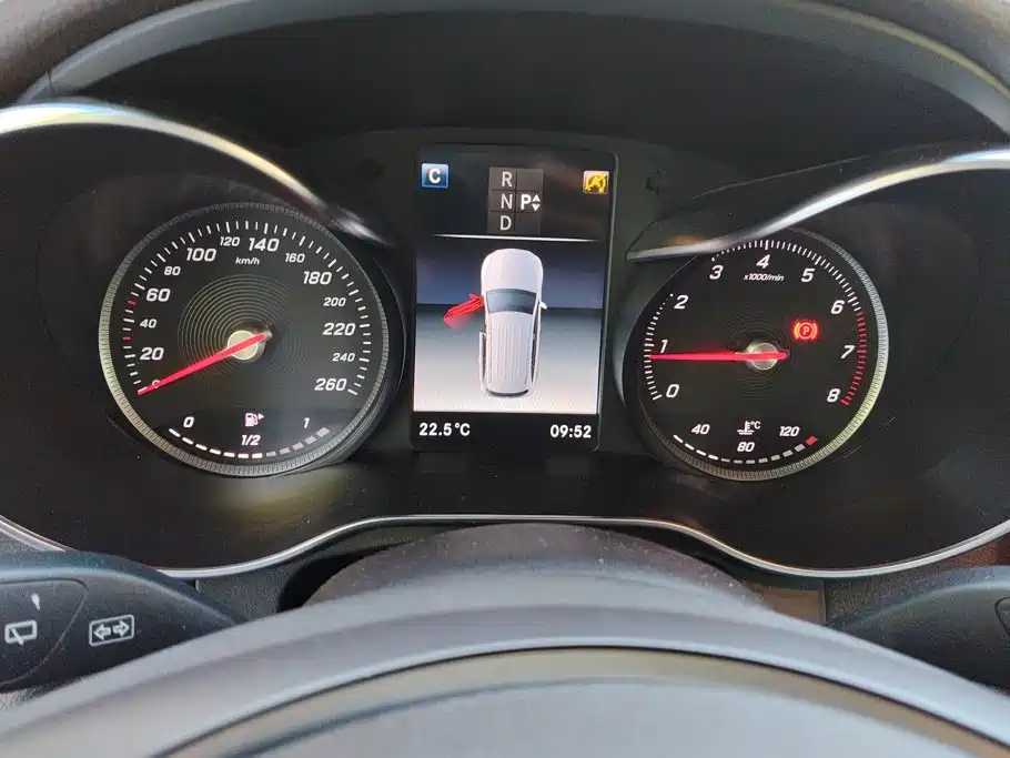 Mercedes-Benz GLC — миниатюра 14