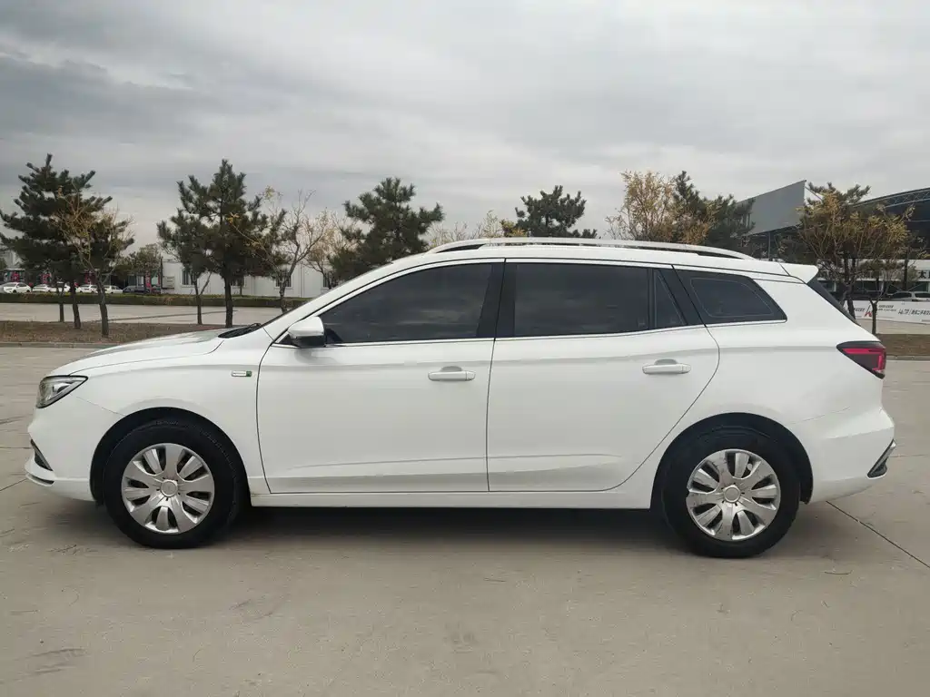 Roewe Ei5 — миниатюра 2