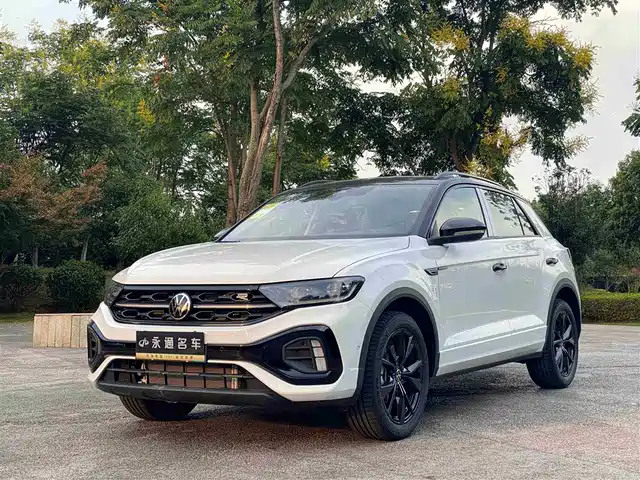 VOLKSWAGEN T ROC EXPLORING SONGS