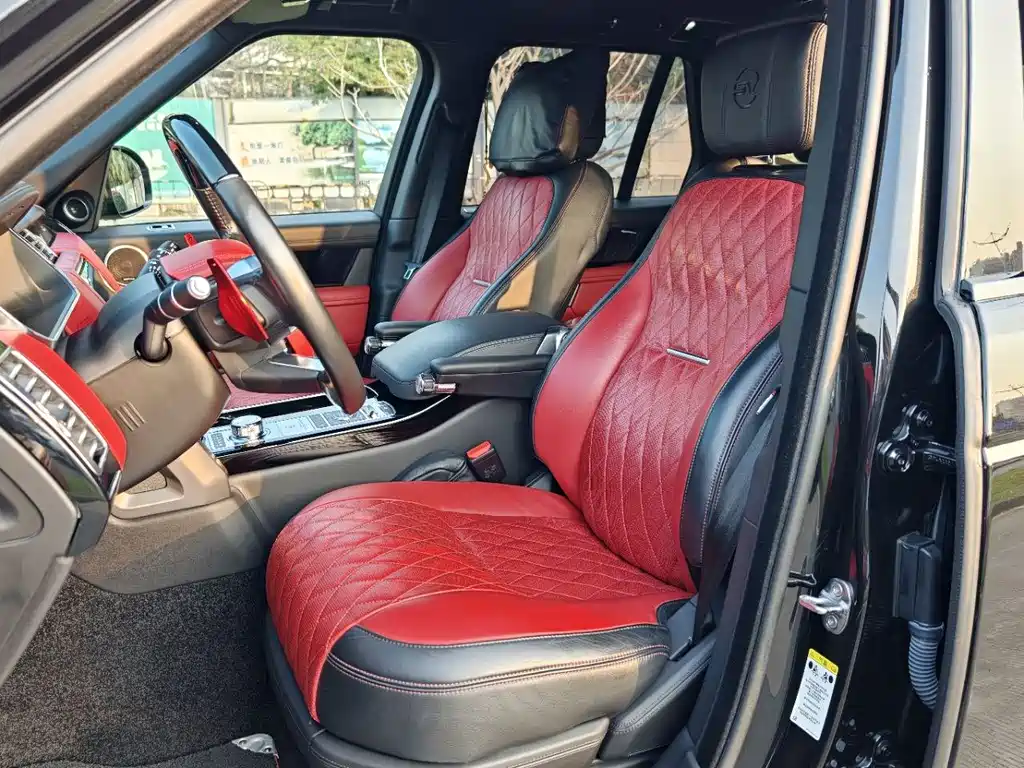 LAND ROVER RANGE ROVER