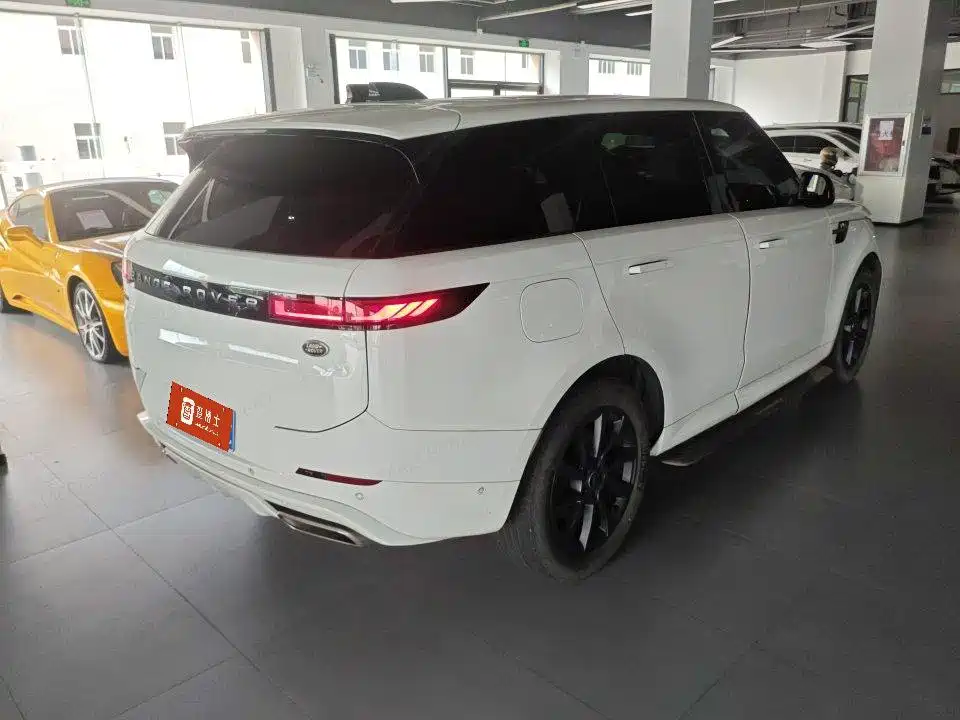 Land Rover Sport — миниатюра 4