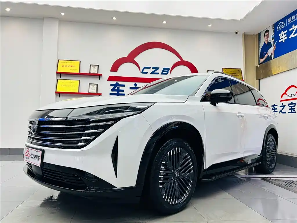 Nissan Teramont 2024