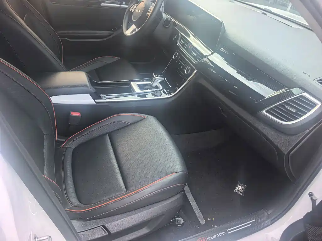 Kia Seltos — миниатюра 8