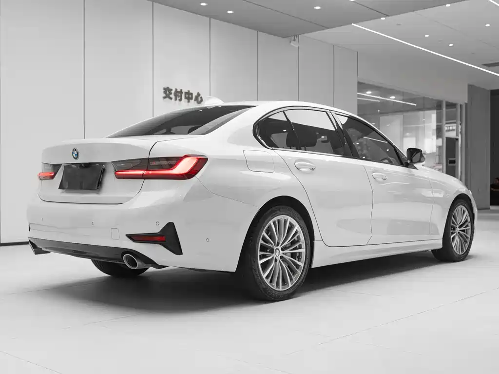 BMW 3 Series 3 2021 320i Sport