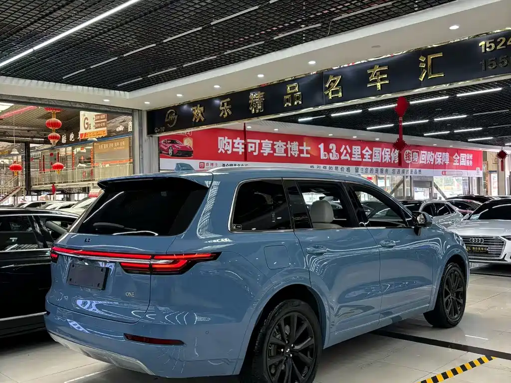 Li Auto Li ONE — миниатюра 8