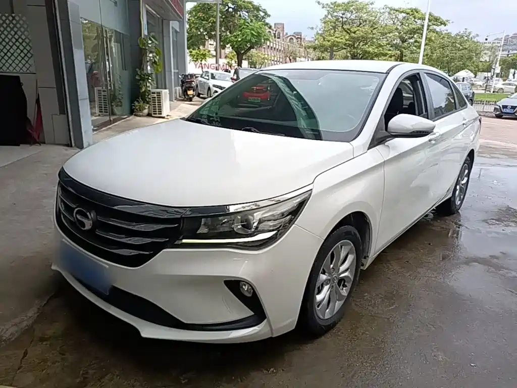 GAC Motor Trumpchi GA4