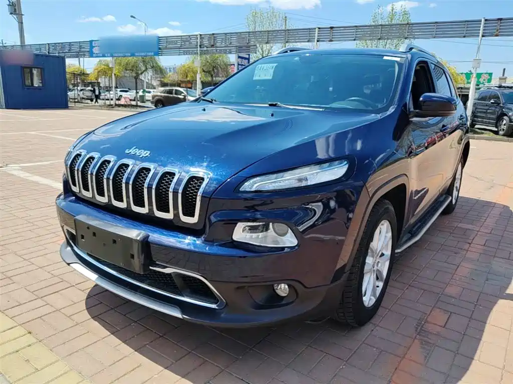 Jeep Cherokee 2018