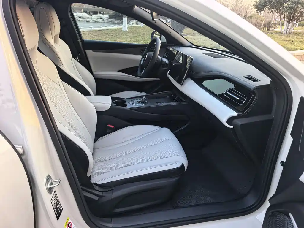 BYD SEAL 06 NEW ENERGY