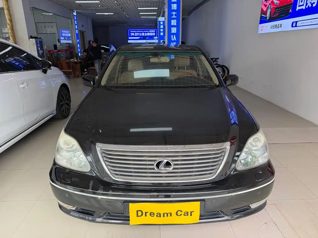 Lexus LS 2005 430