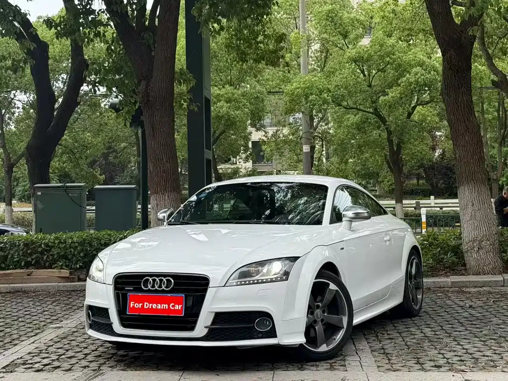 Купить Audi TT