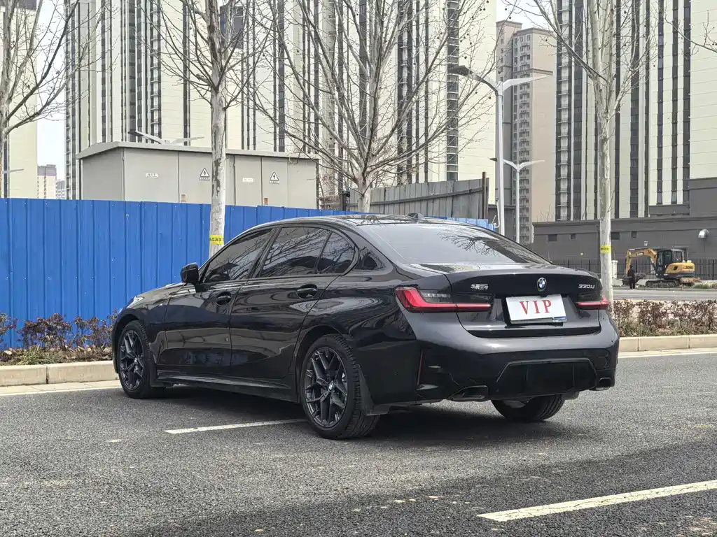 BMW 3 Series 3 2025 330Li M Sport