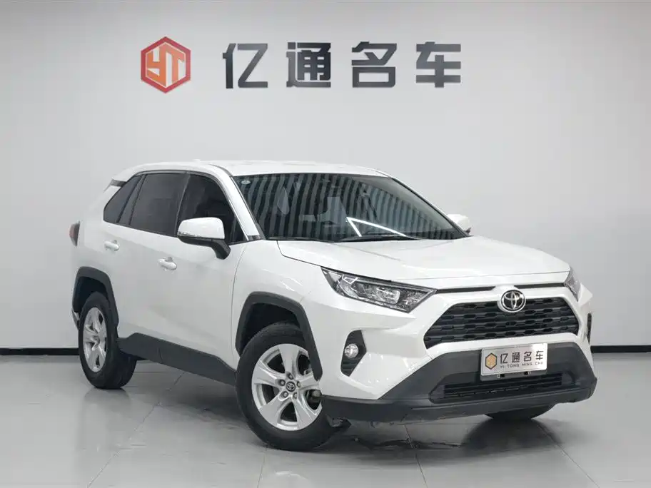 Toyota RAV4 2022 2.0L CVT