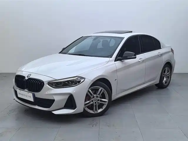 BMW 1 SERIES 2022