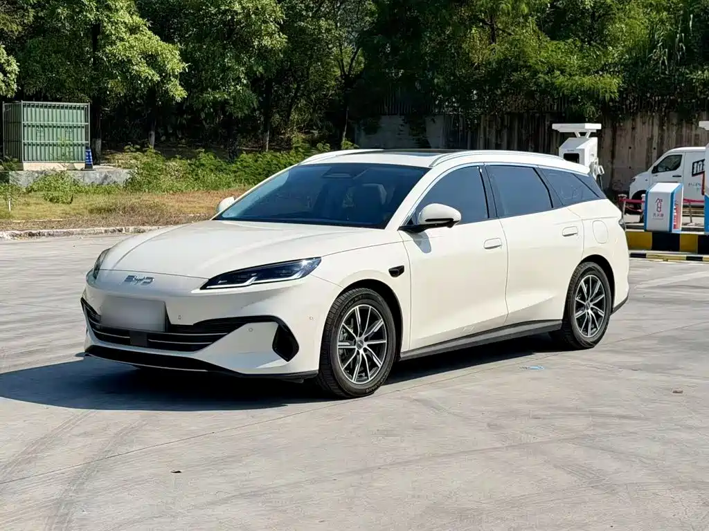 BYD Seal 06 DM-i Touring