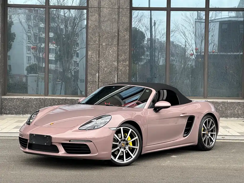 PORSCHE 718