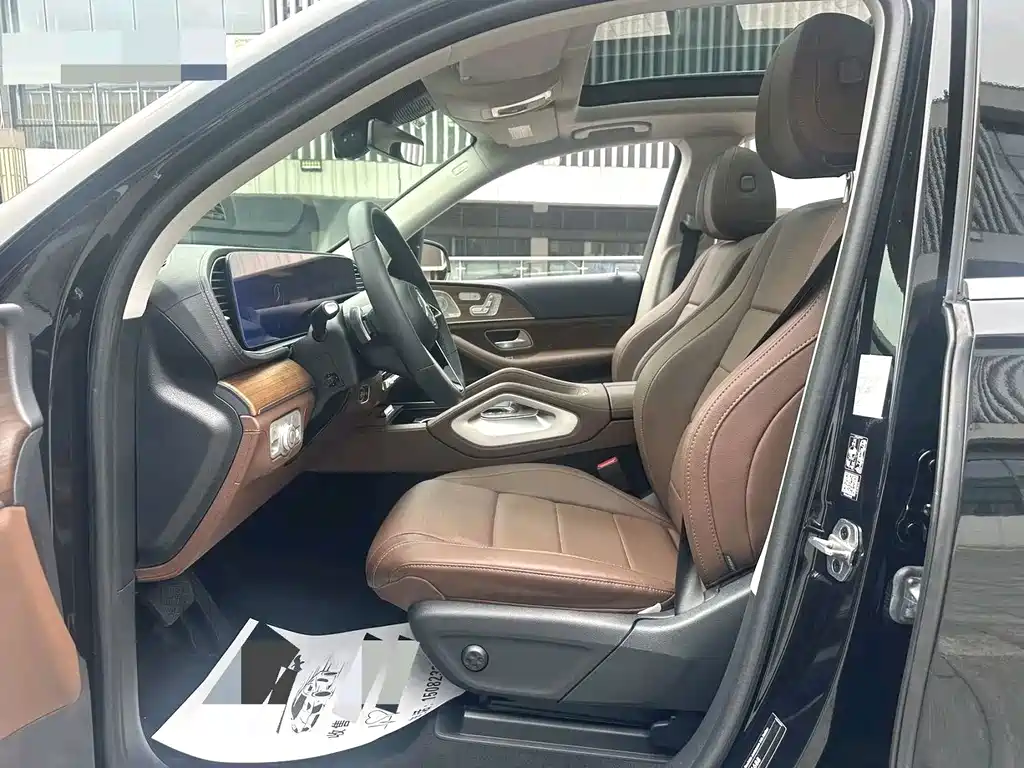 Mercedes-Benz GLE (Import) — миниатюра 4