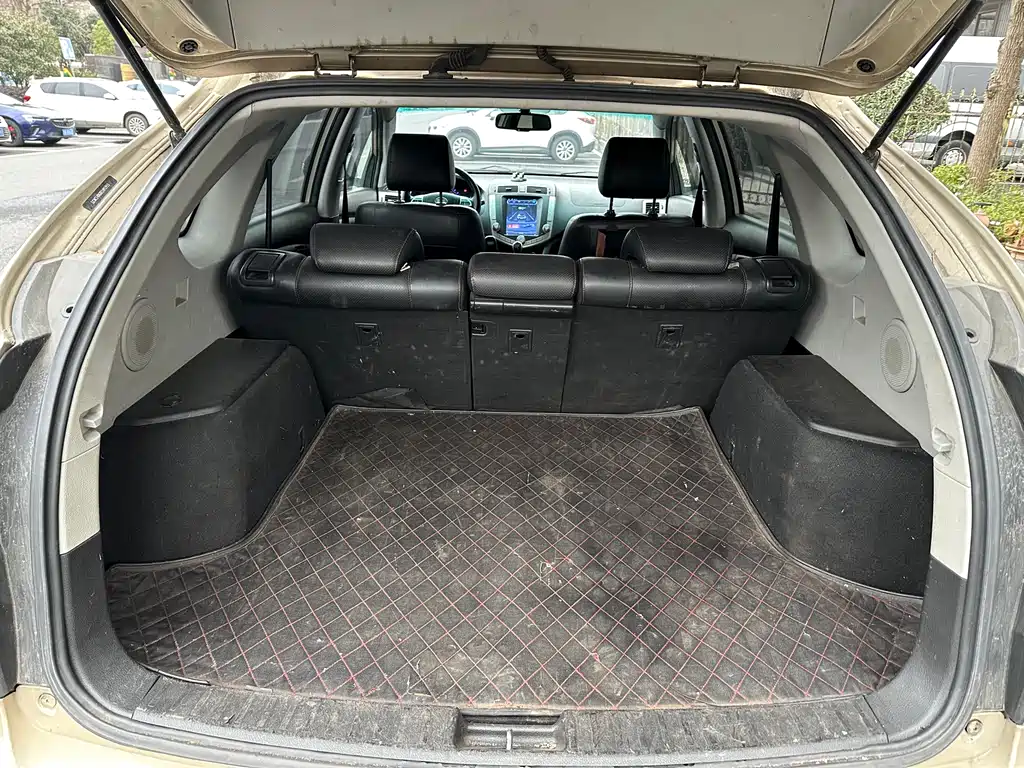 BYD S6 — миниатюра 12