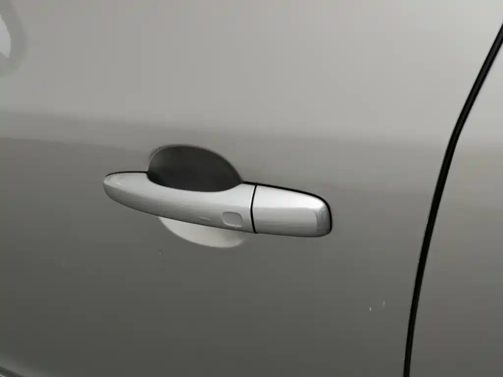 Volvo S60 — миниатюра 18