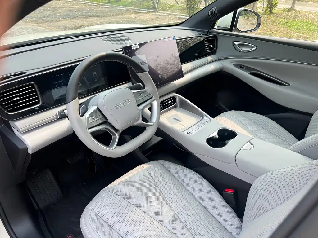 BYD SEA LION 06 NEW ENERGY