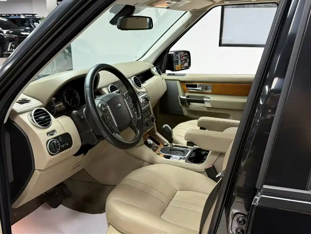 Land Rover Discovery 2011 5.0 V8 HSE
