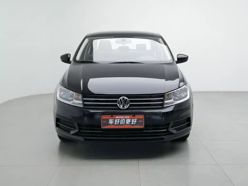 Volkswagen Santana — миниатюра 3
