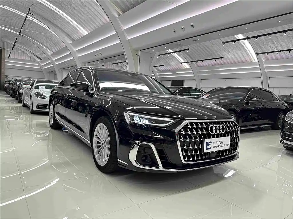 Audi A8 2023 A8L 45 TFSI quattro Luxury
