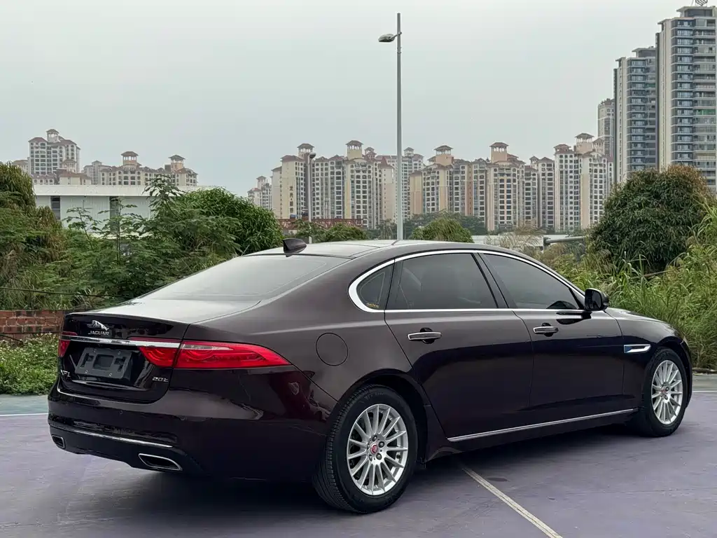 Jaguar XFL 2017 XFL 2.0T 200PS Luxury