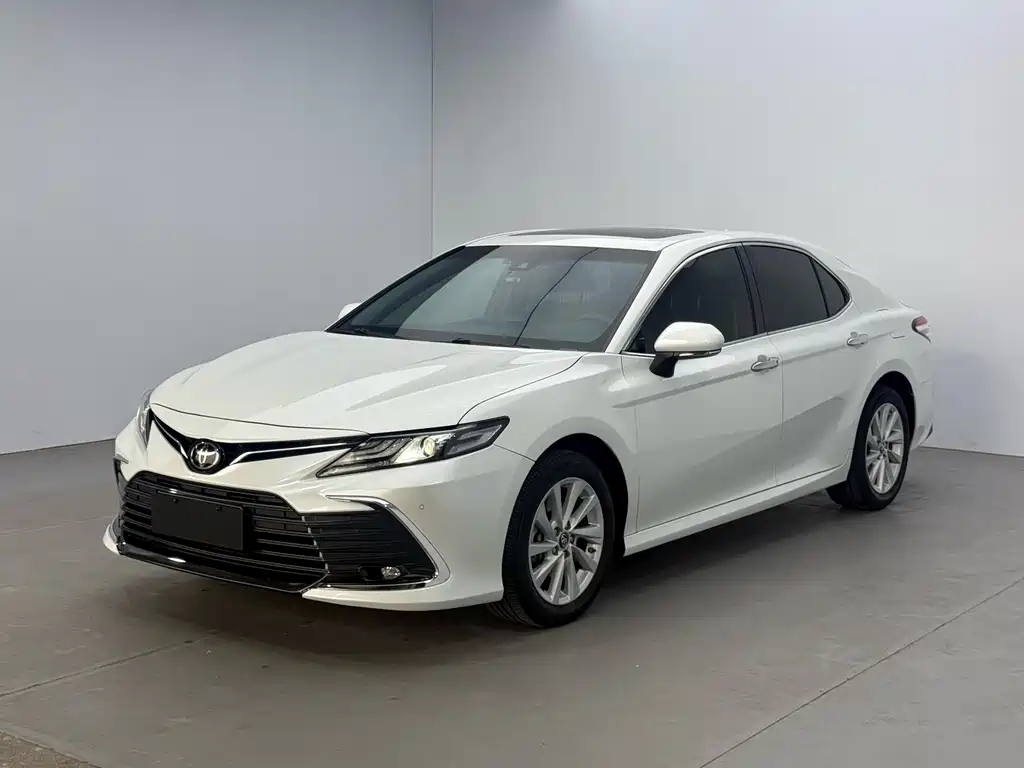 Toyota Camry 2023