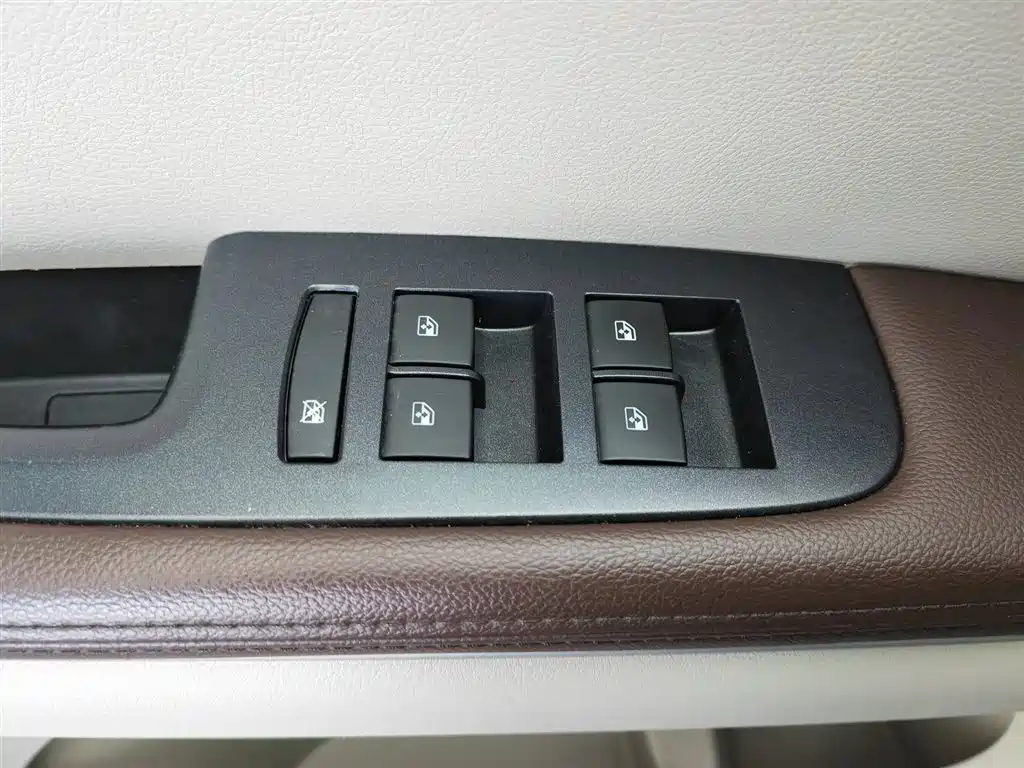 Buick GL8 2023 Smart