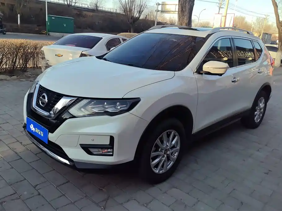 NISSAN QIJUN