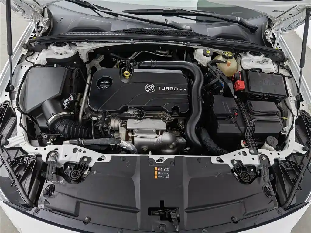 Buick Regal 2022 552T Smart