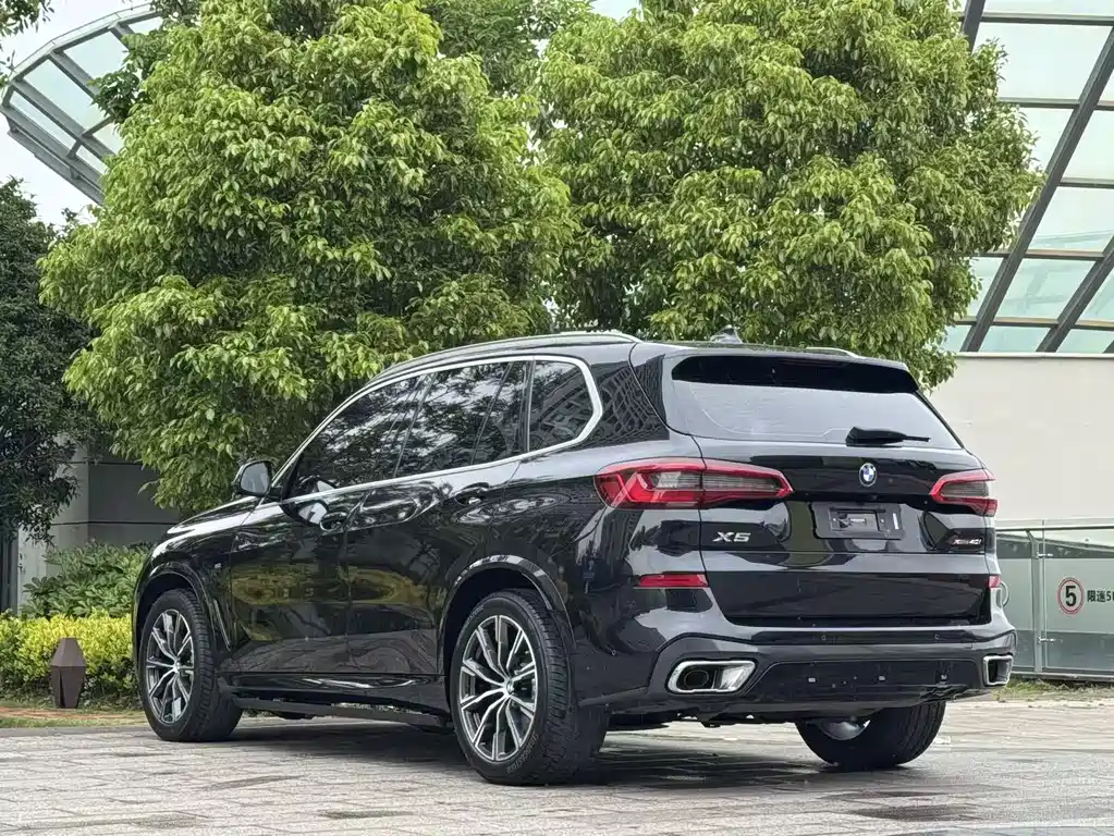 BMW X5 2020 xDrive40i M Sport