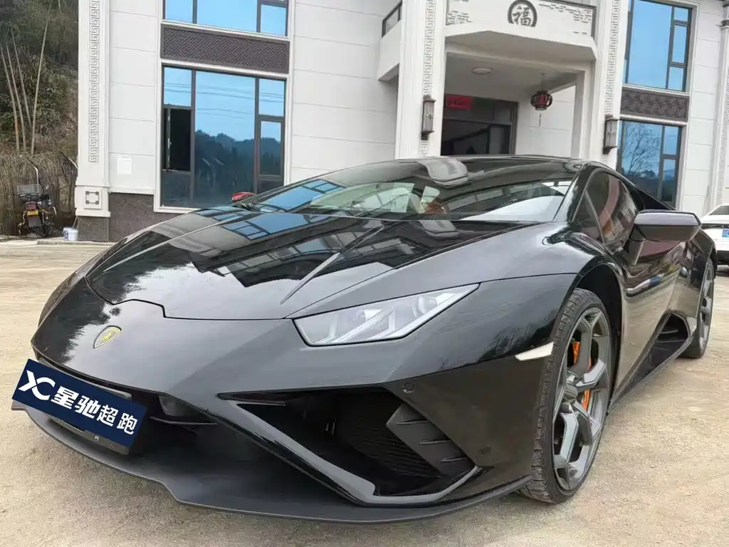Lamborghini Huracán 2023