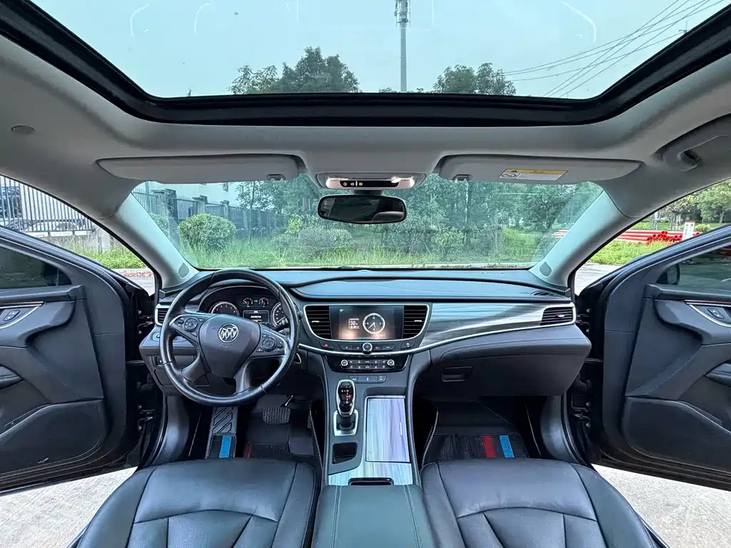 Buick LaCrosse — миниатюра 5