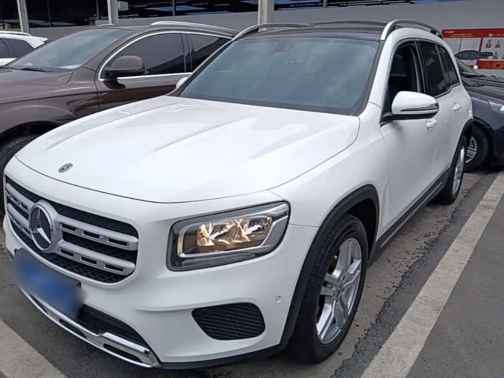 Mercedes-Benz GLB 2021