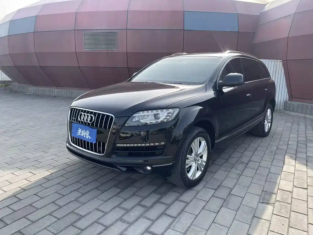 Audi Q7 2011