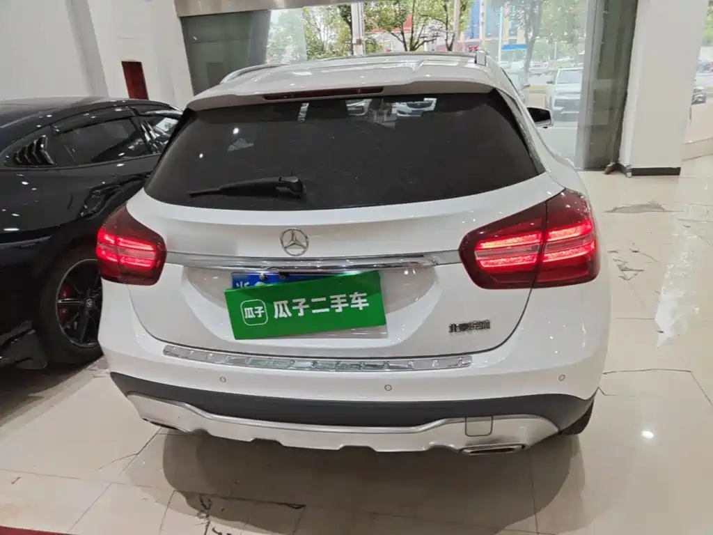 Mercedes-Benz GLA — миниатюра 6