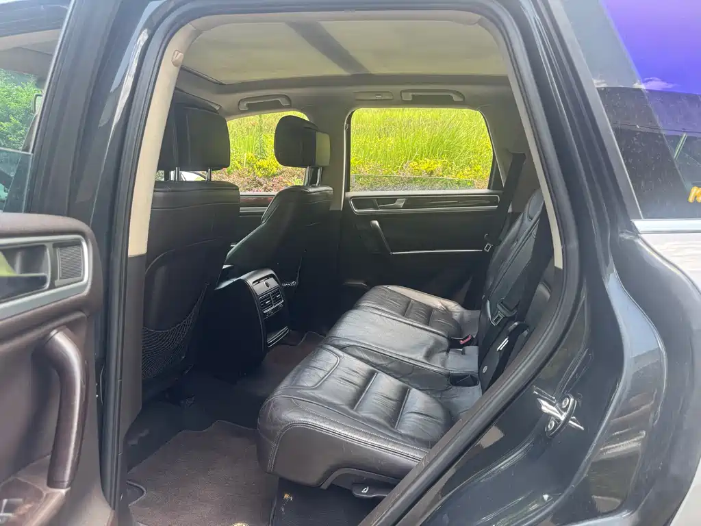 Volkswagen Touareg 2011 3.0TDI