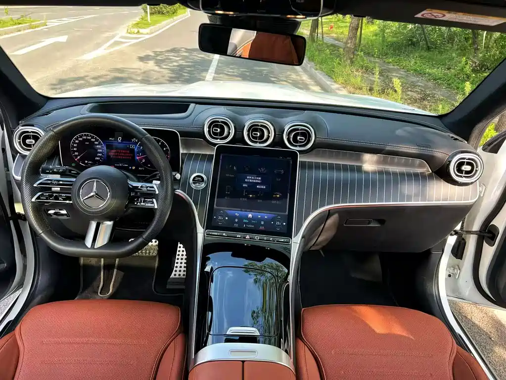 Mercedes-Benz GLC — миниатюра 6