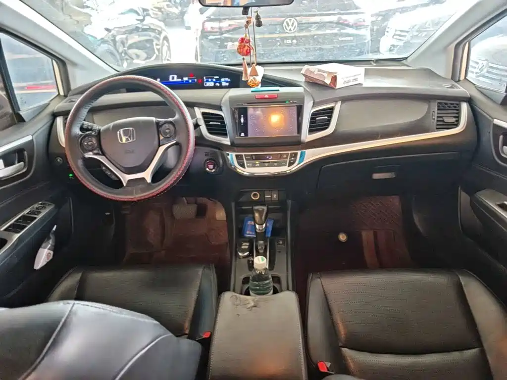 Honda Jade — миниатюра 10