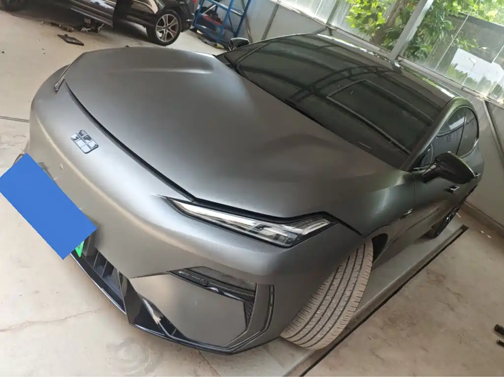 Geely Galaxy E8 2024 620km 4WD Star Ship Performance Edition