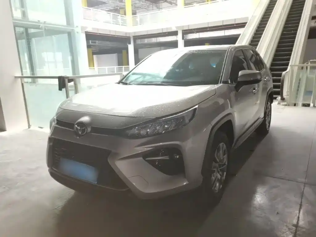 Toyota Wildlander — миниатюра 2