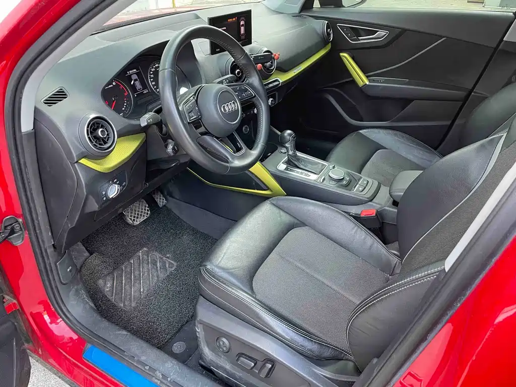 Audi Q2L — миниатюра 5