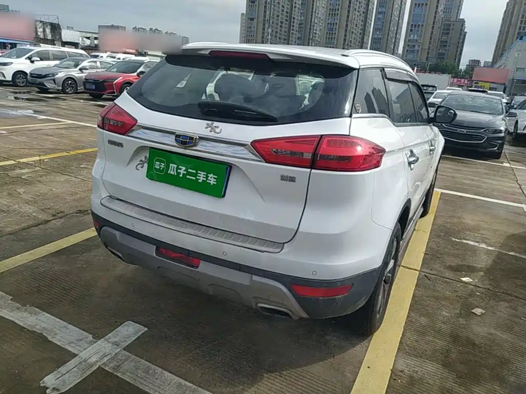 Geely Boyue — миниатюра 7